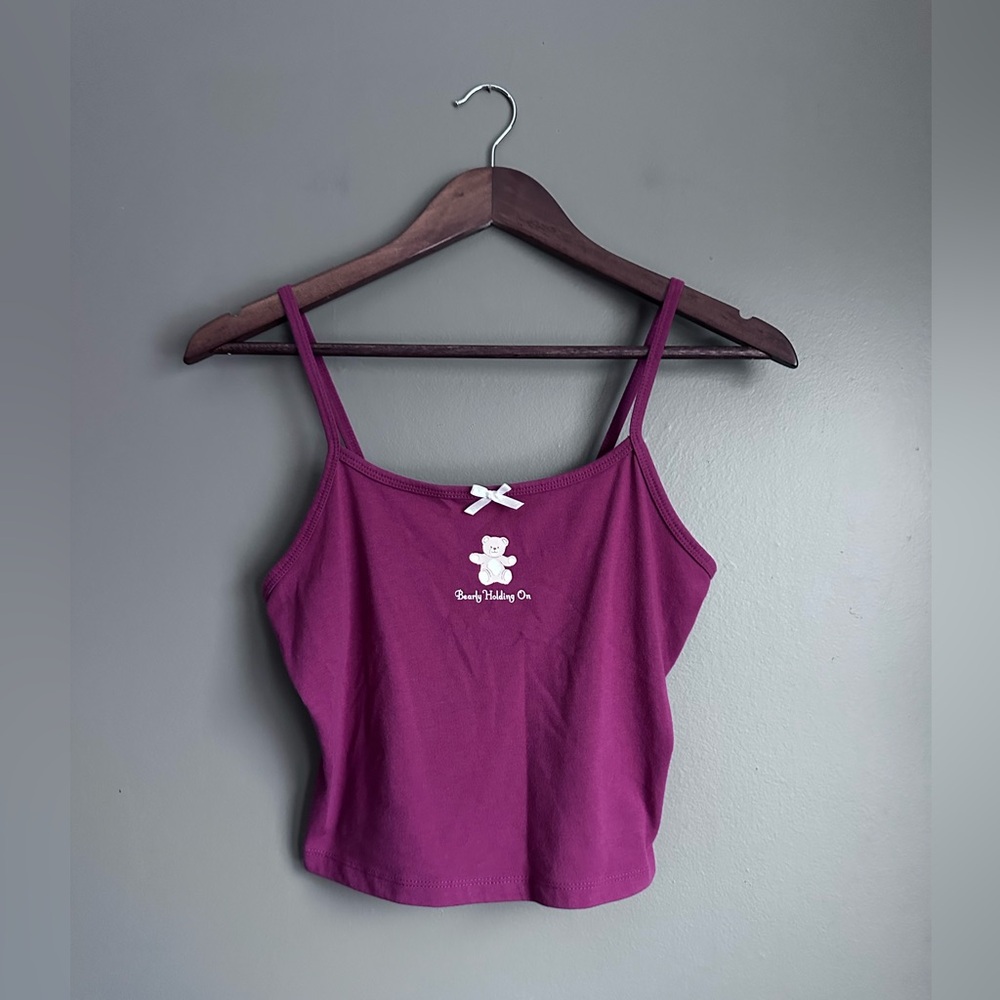 Wild Fable Graphic Bear Tank Top Size Small Burgundy Cotton Cami Top